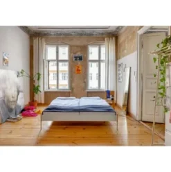 Bett Hans