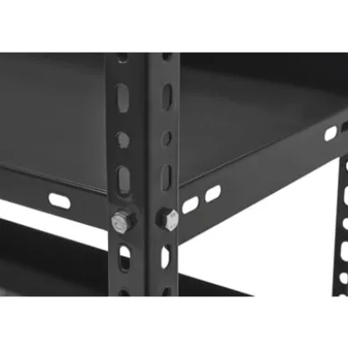 Boden zu Regal Industrie