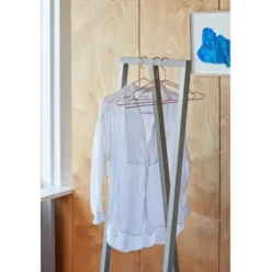 Kleiderbügel Hang