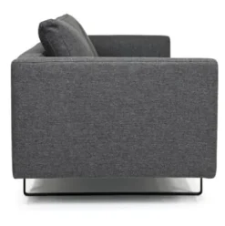 Sofa August