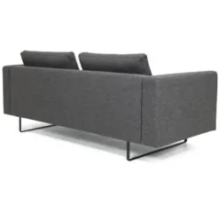 Sofa August