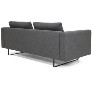 Sofa August