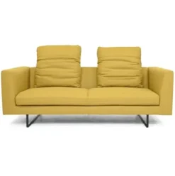 Sofa August
